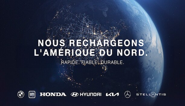 Plan large de la Terre montrant clairement l’Amérique du Nord.