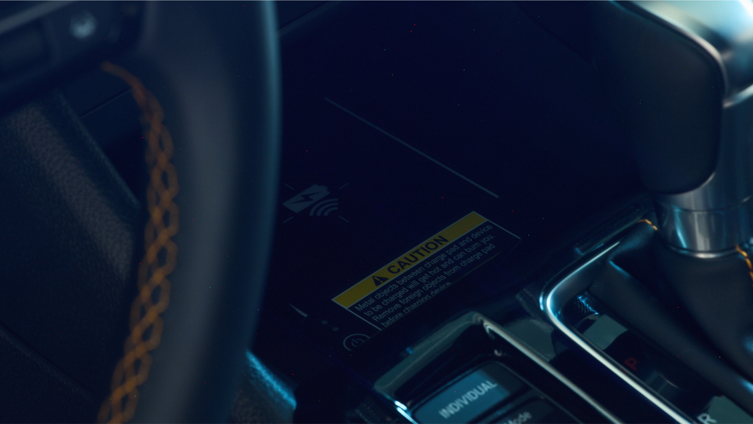 Vue de l’intérieur de l’Integra 2023 montrant le levier de la boîte manuelle à 6 vitesses